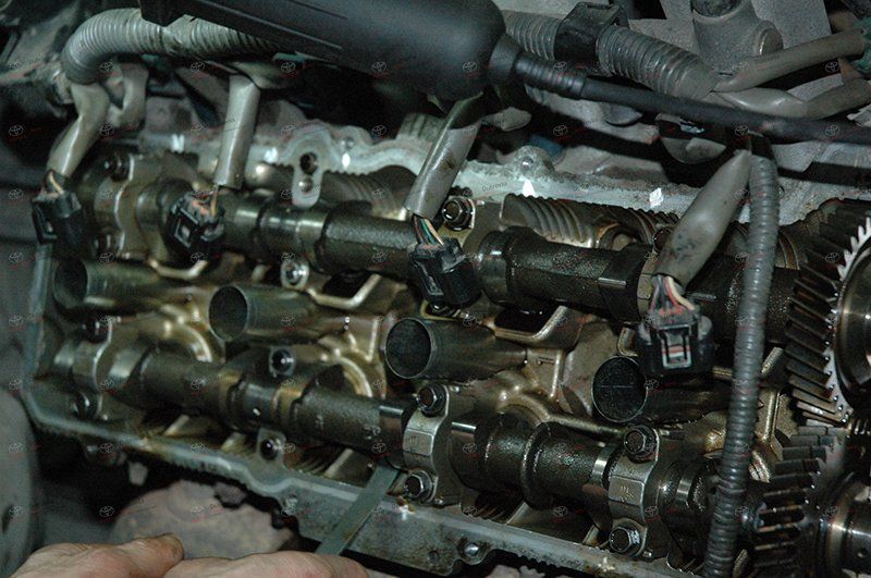 Регулировка клапанного механизма на двигателях серии UZ