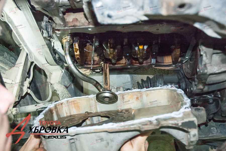 Установка деталей Toyota Yaris