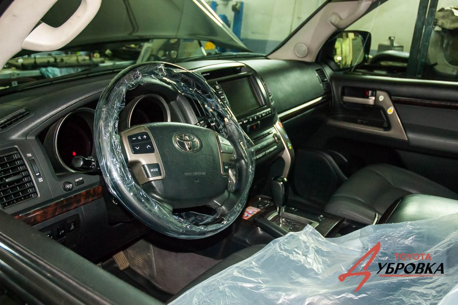 Замена топливных форсунок Toyota Land Cruiser 200 дизель 1 VD FTV - фото 14
